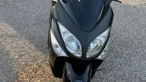 Yamaha T-Max 500 (2008 - 12)  (2)