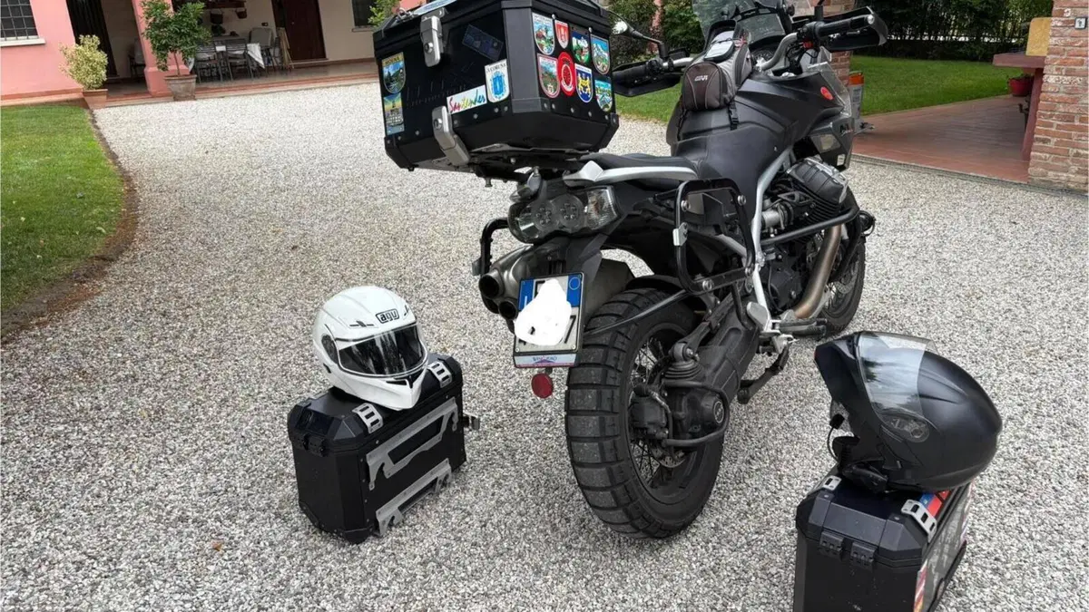 Moto Guzzi Stelvio 1200 NTX (2011 - 16)  (8)