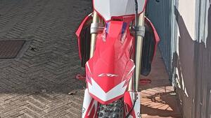 Honda CRF 250 R (2023) 