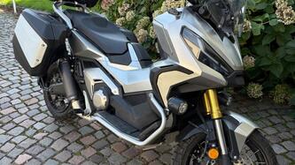 Honda X-ADV 750 DCT Travel (2021 - 24) usata