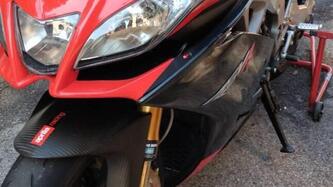 Aprilia RSV4 Factory (2009 - 12) usata