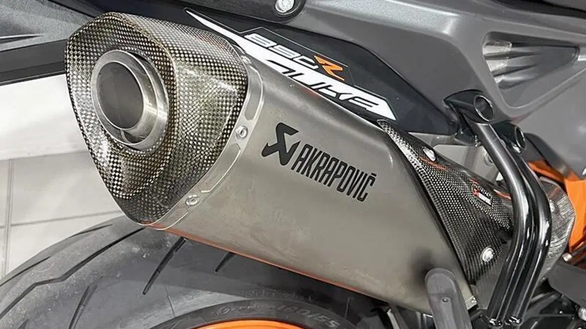 KTM 890 Duke (2021 - 23)  (3)