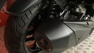 Sym Joyride 300 (2025)  (7)