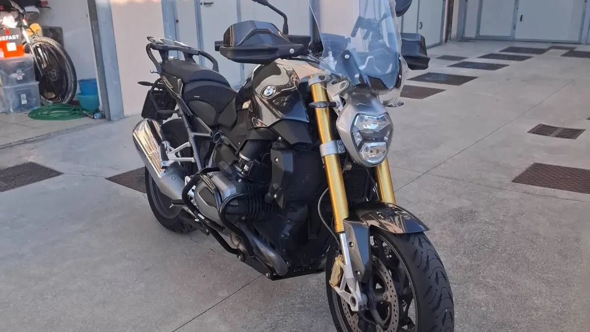 Bmw R 1200 R (2015 - 16) 