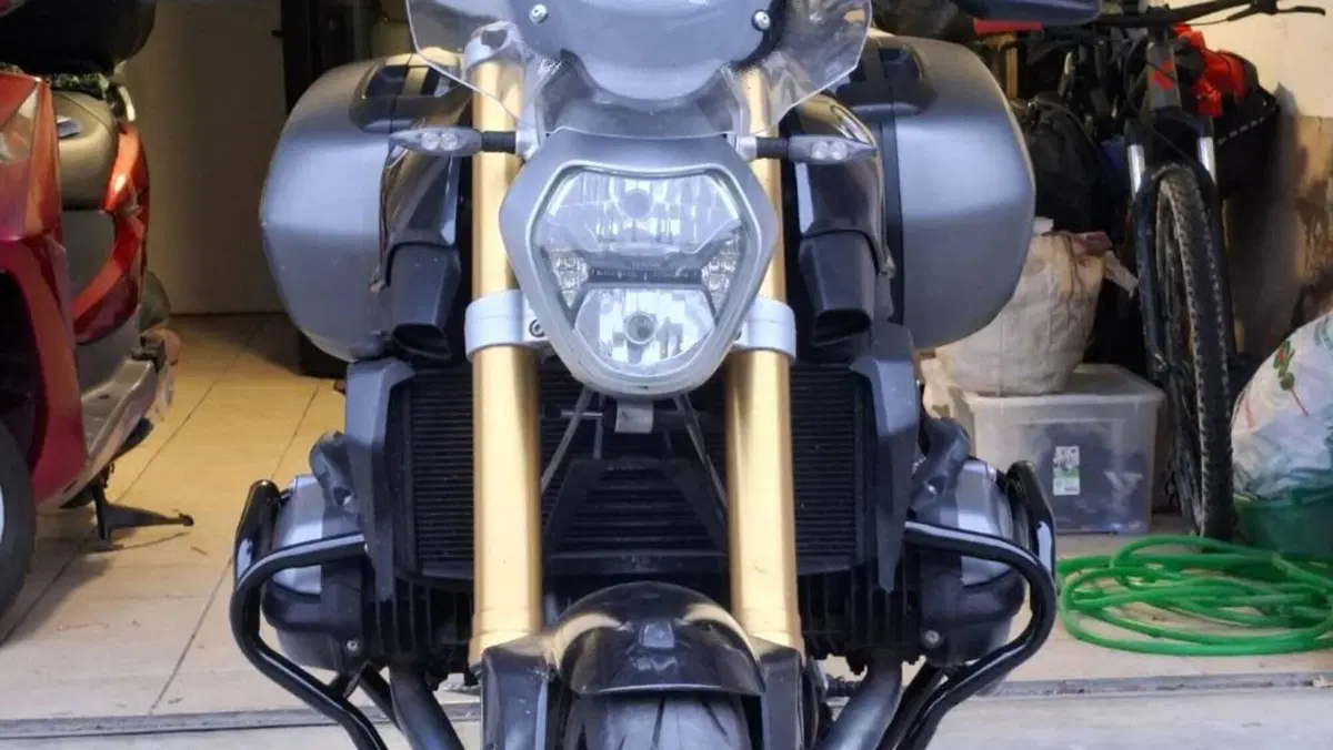 Bmw R 1200 R (2015 - 16)  (7)