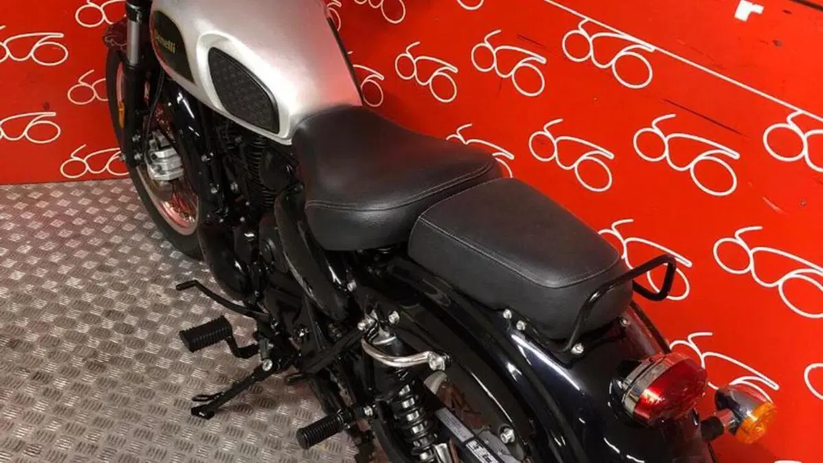 Benelli Imperiale 400 (2019 - 20)  (4)