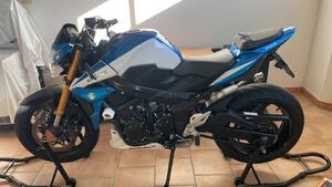 Suzuki GSR 750 Z ABS (2015 -16) 