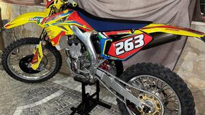 Suzuki RM-Z 250 Valenti Racing (2006 - 07) 