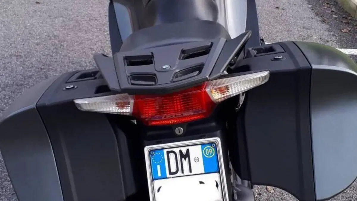 Bmw R 1200 RT (2008 - 09)  (4)