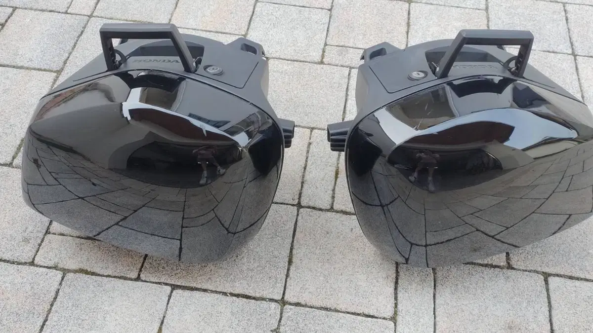 Honda VFR 800 F (2014 - 16)  (11)