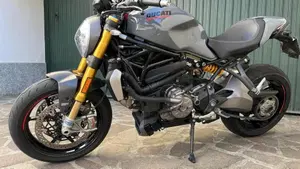 Ducati Monster 1200 S (2017 - 21)  (2)