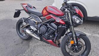 Triumph Street Triple 765 RS (2023 - 25) usata