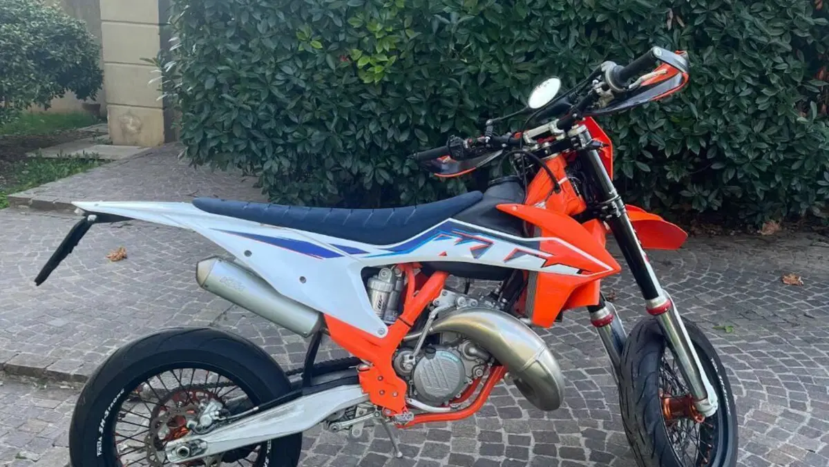 KTM 125 SX (2022)  (6)