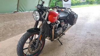 Triumph Street Twin 900 (2019 - 20) usata