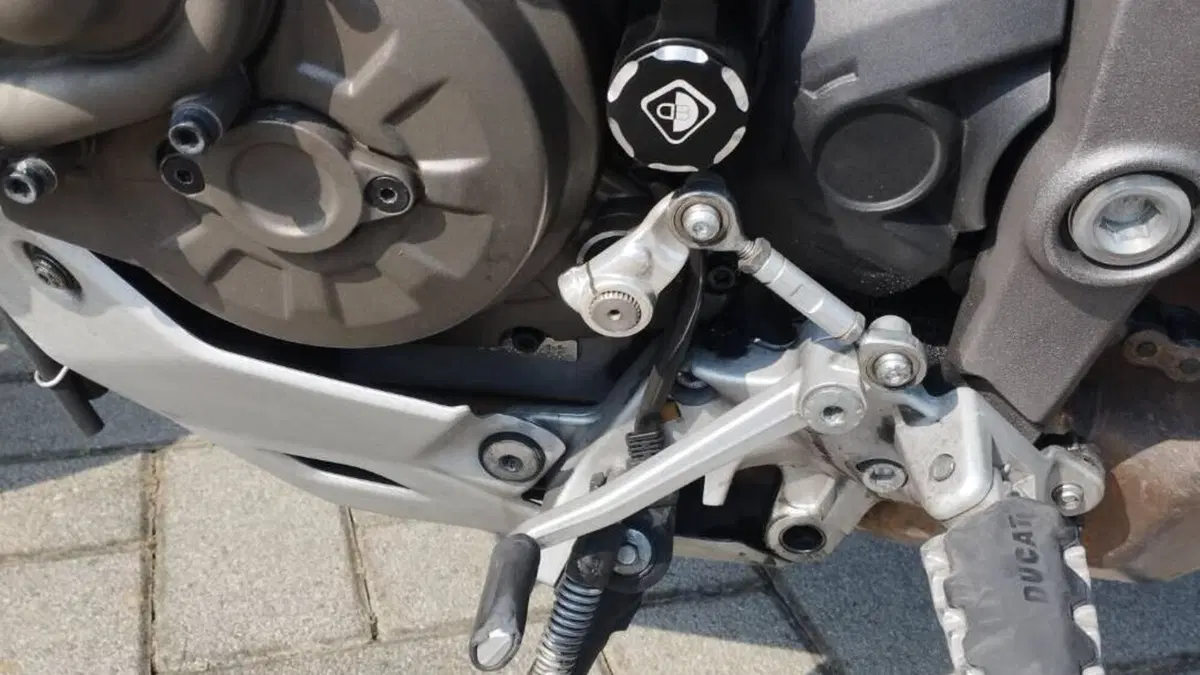 Ducati Multistrada 1200 ABS (2015 - 17)  (4)