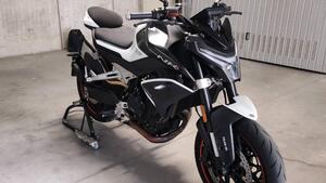 CFMOTO 800NK Advanced (2023 - 25) 