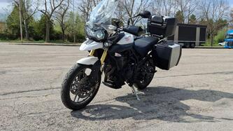 Triumph Tiger 800 ABS (2010 - 14) usata