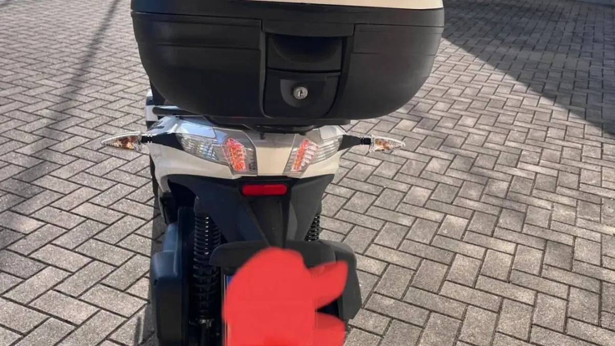 Piaggio Mp3 300 ie Yourban ERL/LT (2011 - 16)  (7)