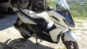 Kymco K-Xct 300i (2012 - 17)  (4)