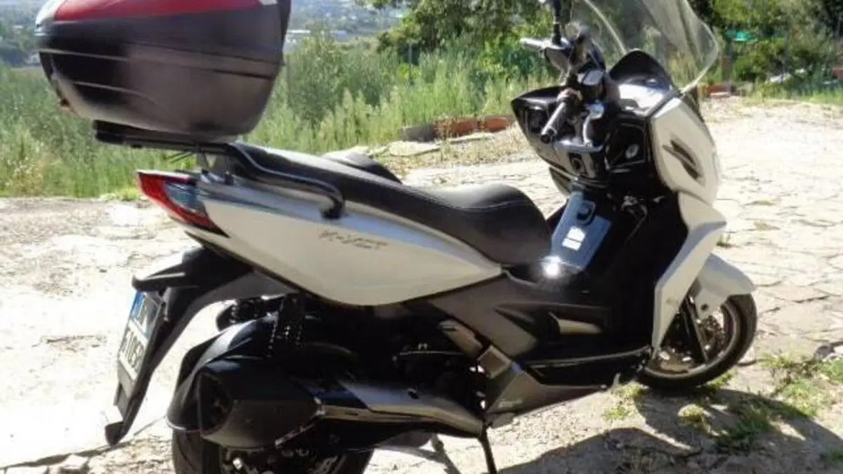 Kymco K-Xct 300i (2012 - 17)  (5)