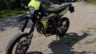 Fantic Motor Motard 125 Performance 4t (2020) usata