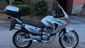 Honda Transalp XL 650V (2000 - 04) 