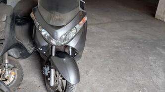Suzuki Burgman UH 200 (2006 - 12) usata