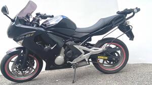 Kawasaki ER-6F (2006 - 08) 