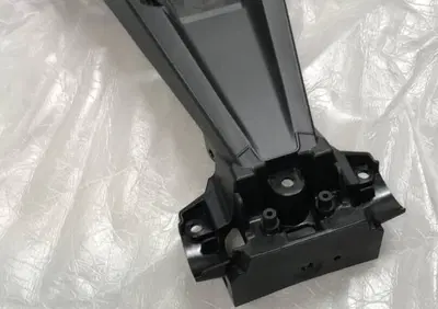 PORTATARGA PER HONDA FORZA 750. CODICE 80103MKTD00 - Annuncio 9829636