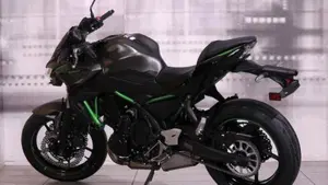 Kawasaki Z 650 (2021 - 24)  (2)
