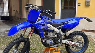 Yamaha YZ 250 F (2022) usata