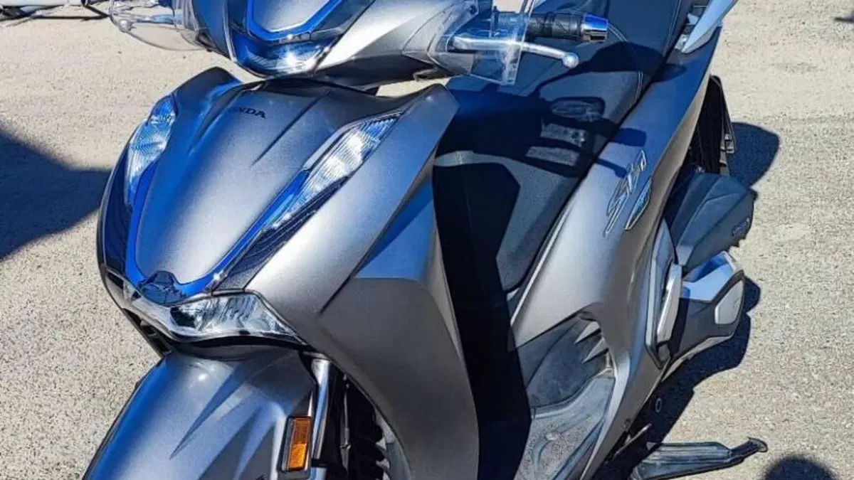 Honda SH 350 (2021 - 24)  (3)