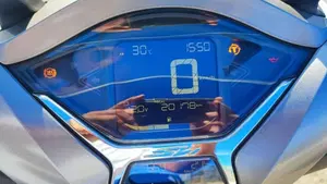 Honda SH 350 (2021 - 24)  (5)