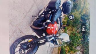 Triumph Street Twin 900 (2017 - 18)