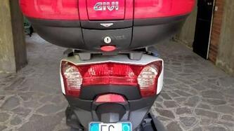 Kymco Downtown 300i ABS (2009 - 17)