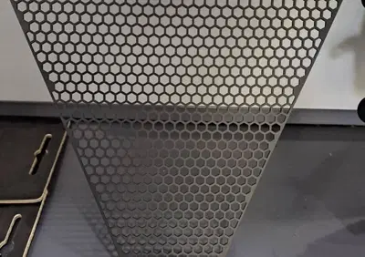 Griglia protettiva in alluminio per radiatore acqu Ducati - Annuncio 9831151