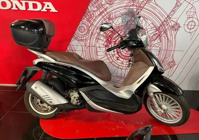 Piaggio Beverly 300 i.e. ABS-ASR (2016 - 20) - Annuncio 9831308