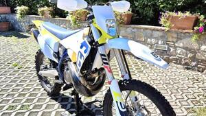 Husqvarna TE 300i (2023) 