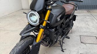 Moto Morini SEIEMMEZZO SCR (2022 - 25) usata