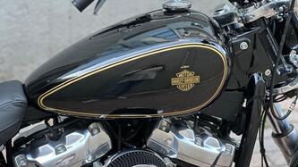 Harley-Davidson Softail Standard (2020) - FXST