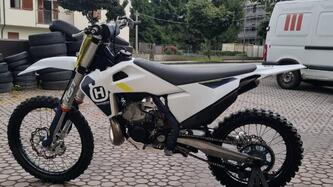 Husqvarna FC 250 (2022) usata