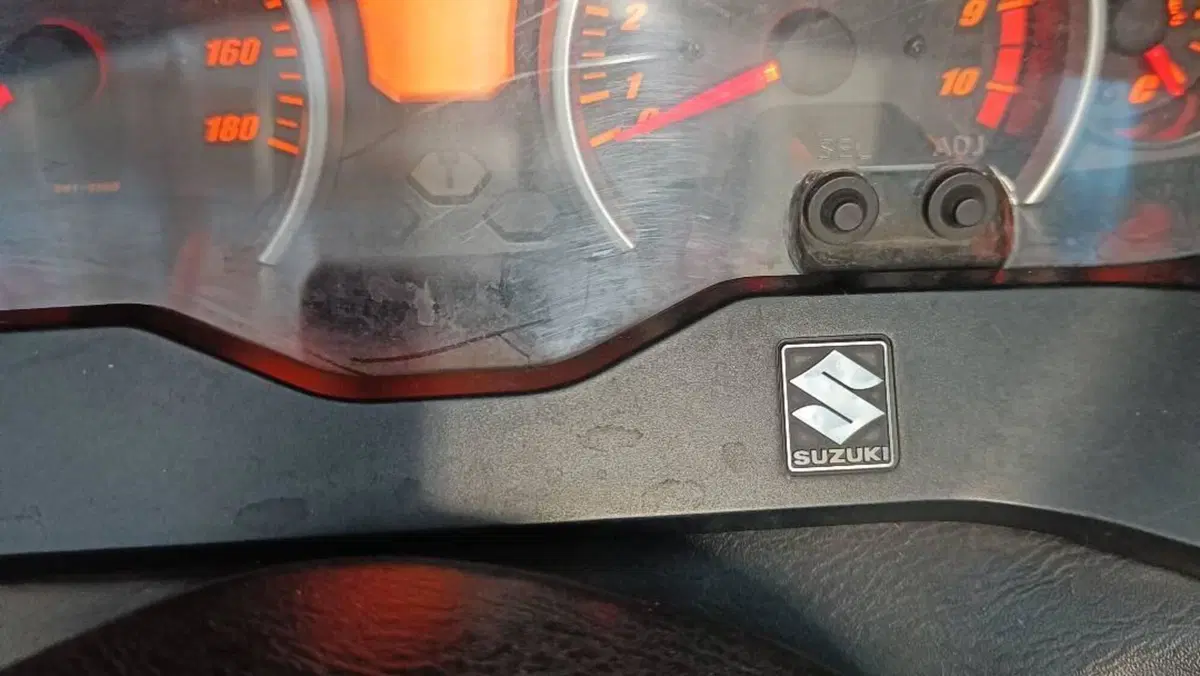 Suzuki Burgman AN 400 (2008 - 13)  (6)
