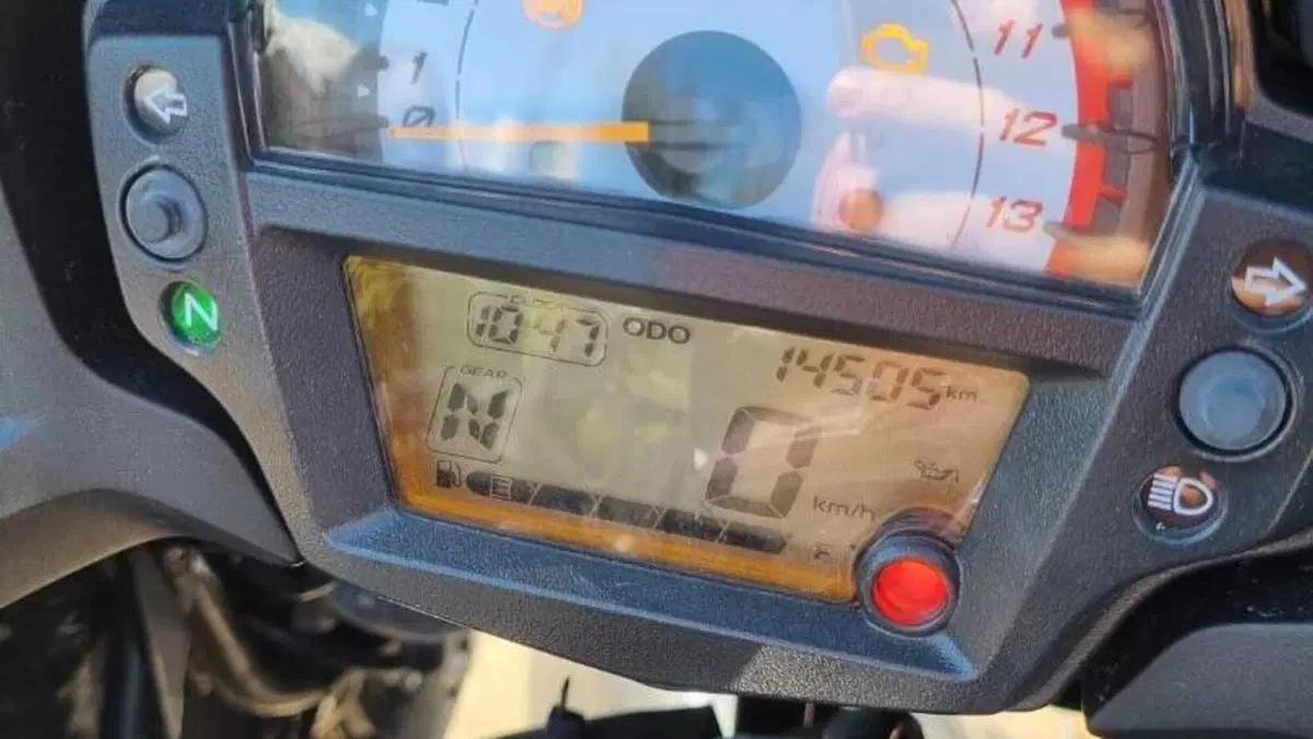 Kawasaki Versys 650 Grand Tourer (2021)  (4)