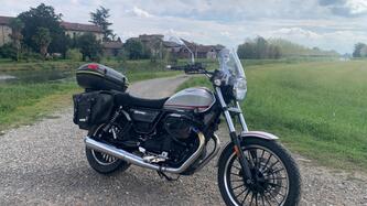 Moto Guzzi V9 Roamer (2016 - 18) usata