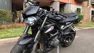 Triumph Street Triple RS (2017 - 19) usata