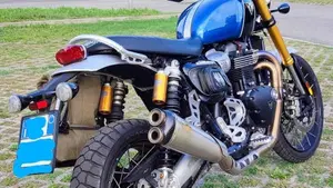 Triumph Scrambler 1200 XE (2019 - 20)  (2)