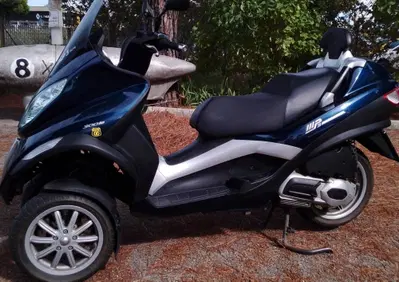 Piaggio MP3 300 (2010 - 11) - Annuncio 9832595