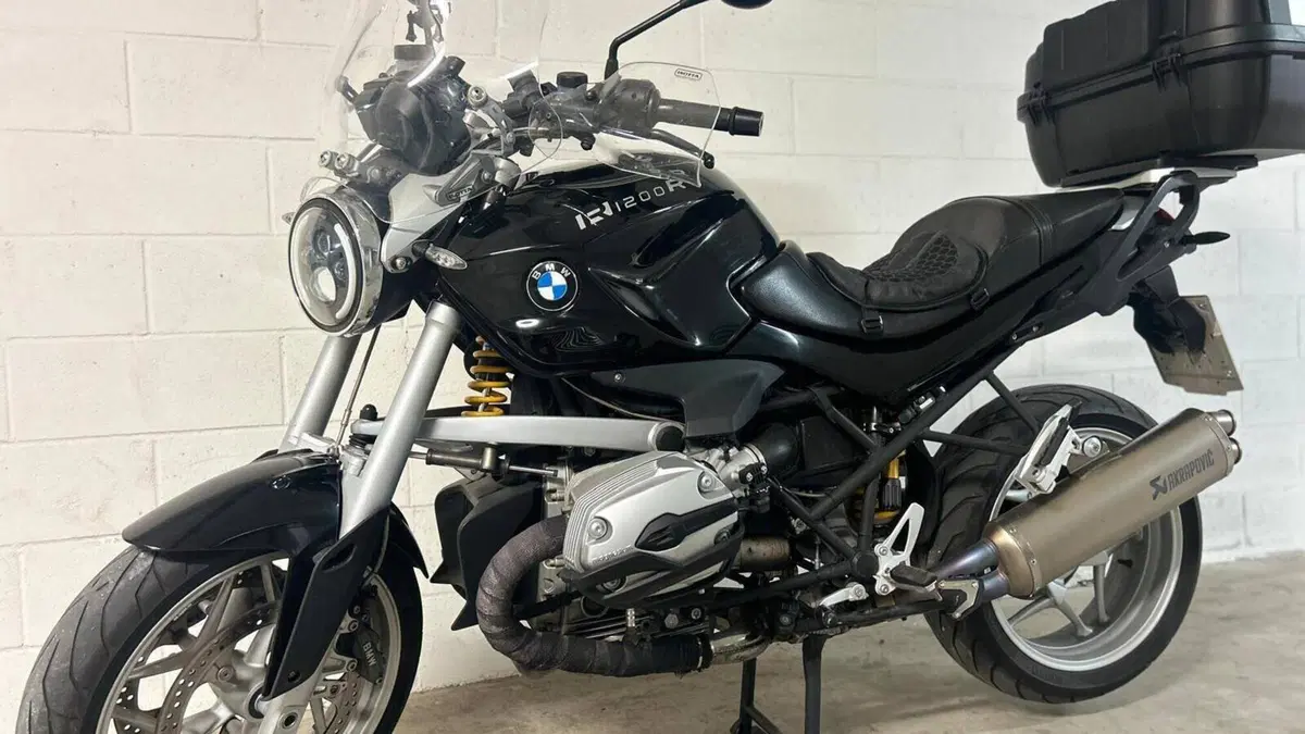 Bmw R 1200 R (2006 - 11)  (2)