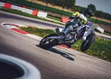Nuova Husqvarna FS 450 2026: la supermotard si aggiorna. Ecco come [GALLERY]
