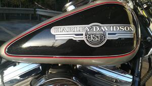 Harley-Davidson 1340 Super Glide Custom (1992 - 93) - FXDC 